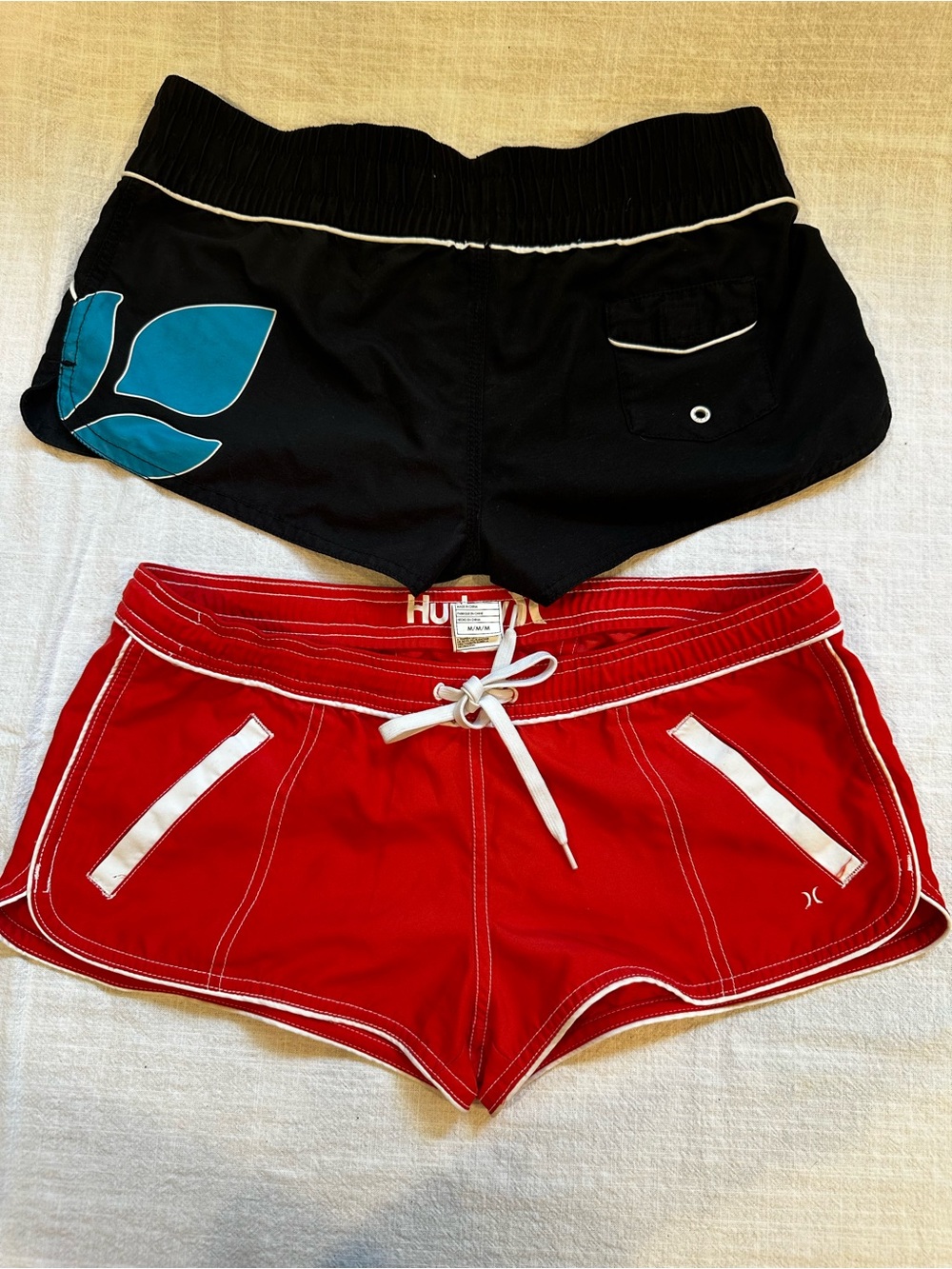 Hurley Red & Reef Black Athletic Drawstring Shorts with White Trim